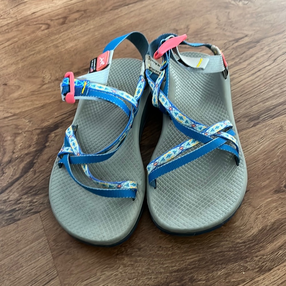 Chaco blue + pink